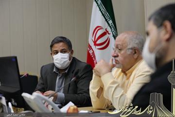 سالاری با استناد به گزارش سازمان املاک اعلام کرد:  وقوع انحراف در واگذاری ۳۱۸ مورد از املاک شهرداری تهران قطعی شده است